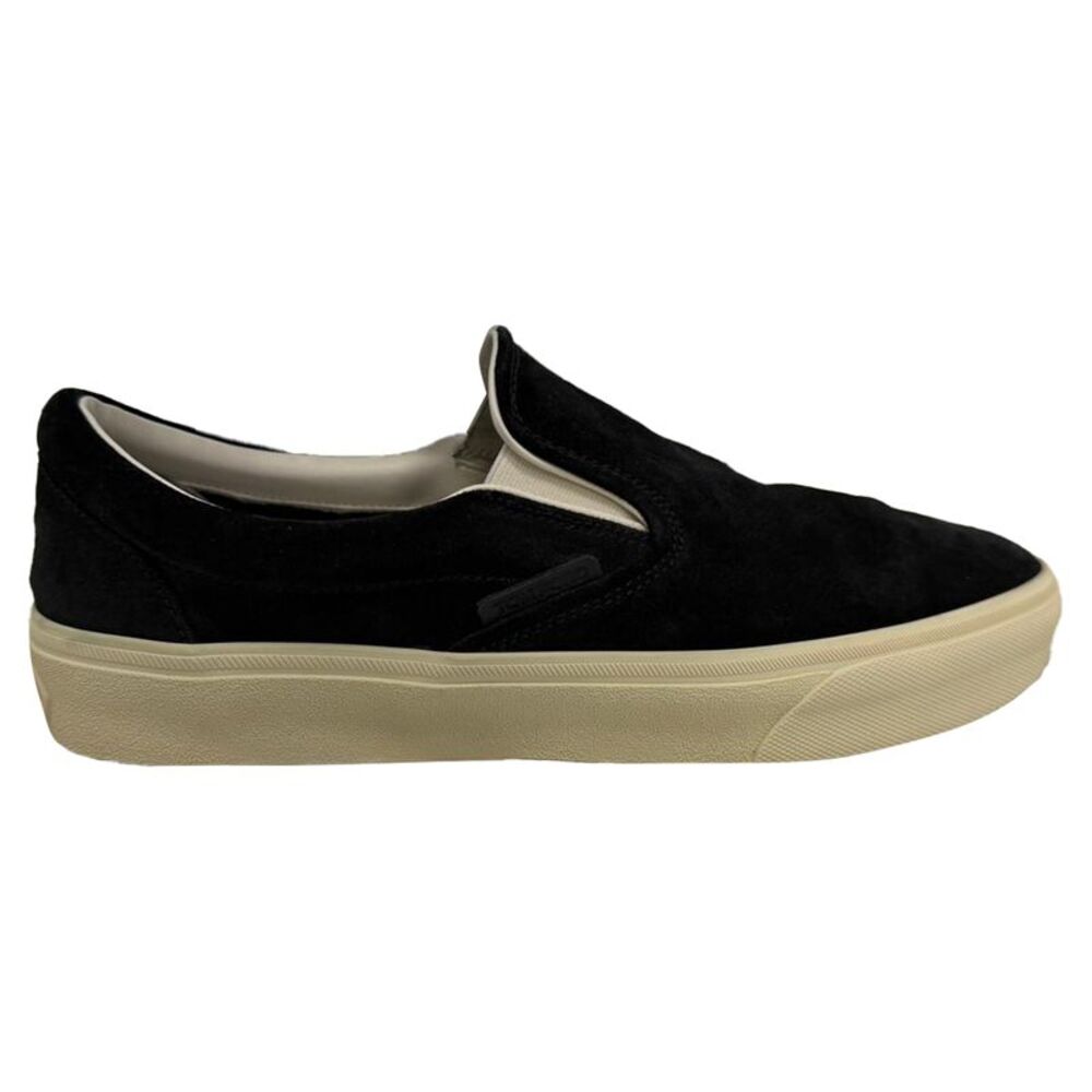 Tom Ford Jude Slip-On Sneakers in Black Suede
